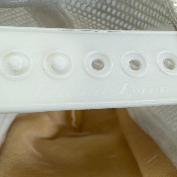 68’ Olds Cutlass Foam Hat Snap Back Trucker White Mesh Cap Adult VTG - Picture 8 of 12